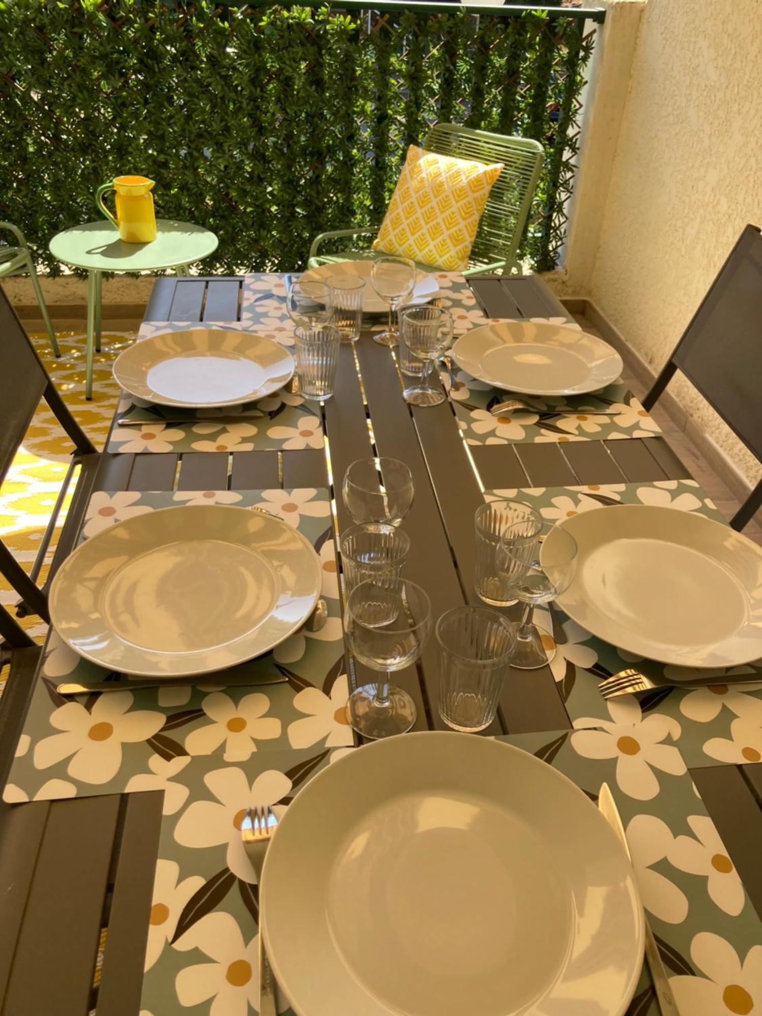 Studio 110 Grande Terrasse Proche Mer 방돌 외부 사진